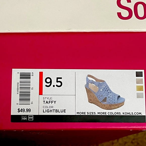 Super cute pastel wedges perfect for spring - Picture 9 of 11